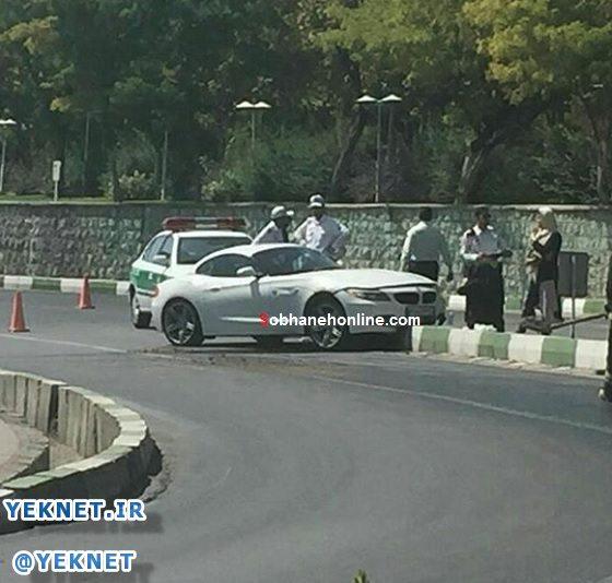 عکس/ تصادف عجیب BMW Z4 در تهران