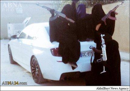 یادگاری زنان داعشی با BMW (تصاویر)