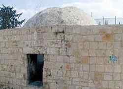 قبر حضرت یوسف اينجاست