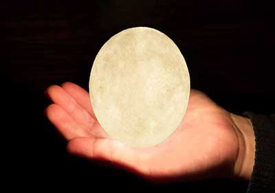(تصاویر) جدیدترین مدل لامپ به شکل ماه