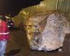 سقوط سنگ 10 تنی به خیابان در ماکو