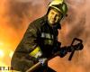 نبرد جانانه آتش‌نشانان با مواد مذاب +فیلم
