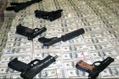 تصاوير/ اموال کم‌نظیر یک قاچاقچی مواد مخدر 