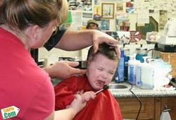 آيا کچل‌کردن موي سر کودک تأثیری در رشد مو دارد ؟