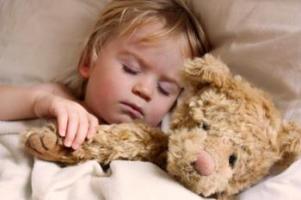 آیا خروپف کودکان در خواب خطرناک است؟
